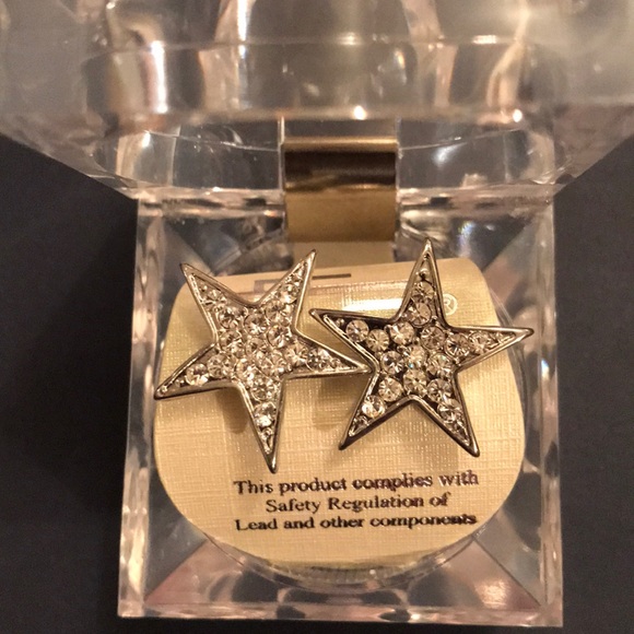 Jewelry - Star earrings